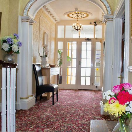 Helmsman Guesthouse Абериствіт Екстер'єр фото